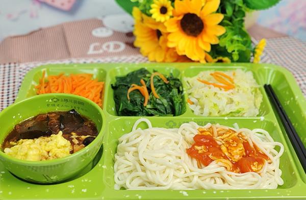 普食配餐