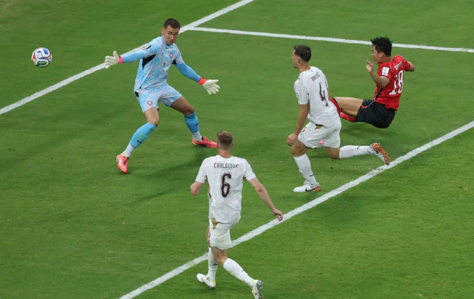 韩国2-1逆转捷克 技术流完胜高空猛男 韩国2-1逆转捷克 技术流完胜高空猛男