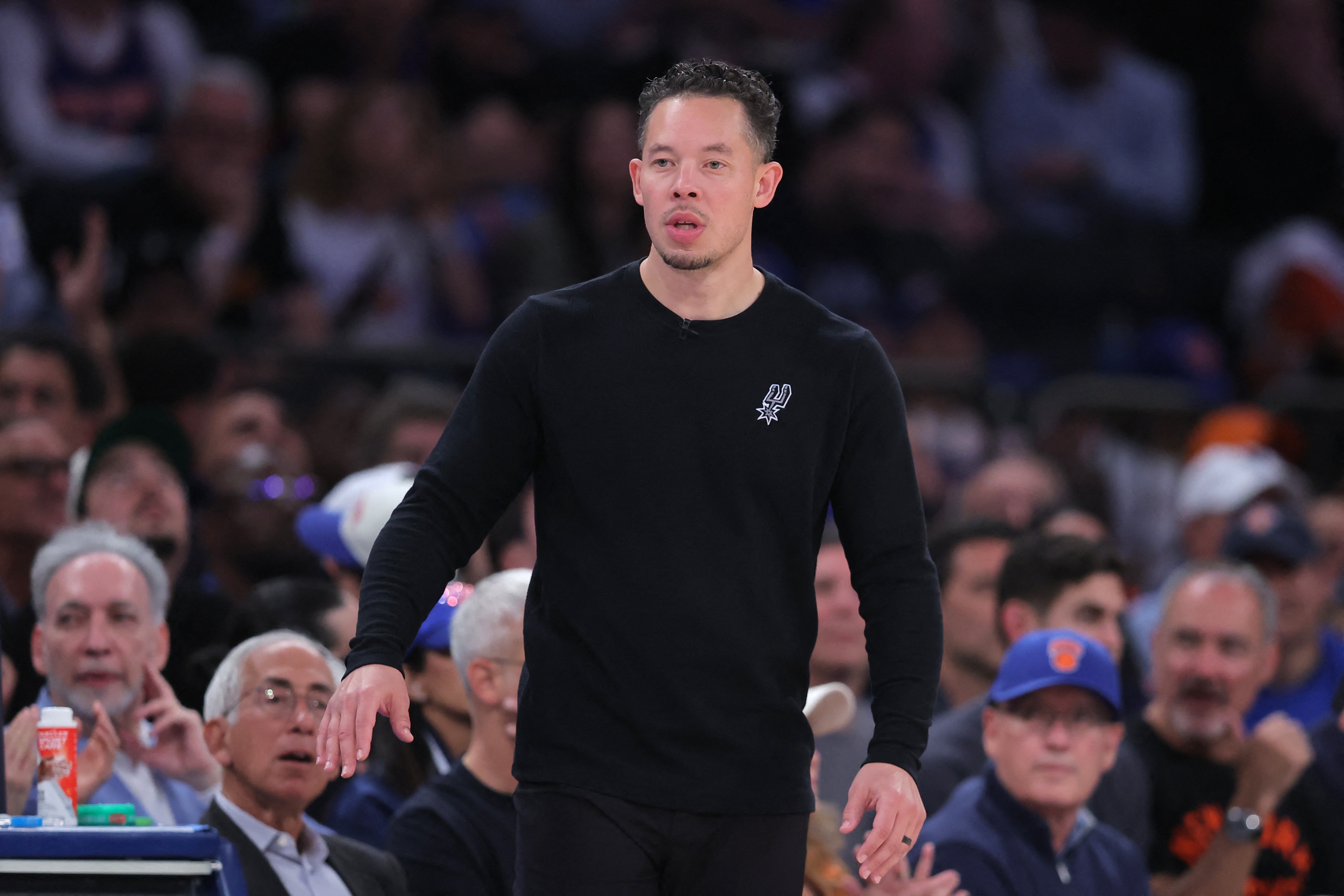 贝弗利炮轰马刺教练:福克斯该打替补!这就是普通教练与名帅的差距 贝弗利炮轰马刺教练:福克斯该打替补!这就是普通教练与名帅的差距