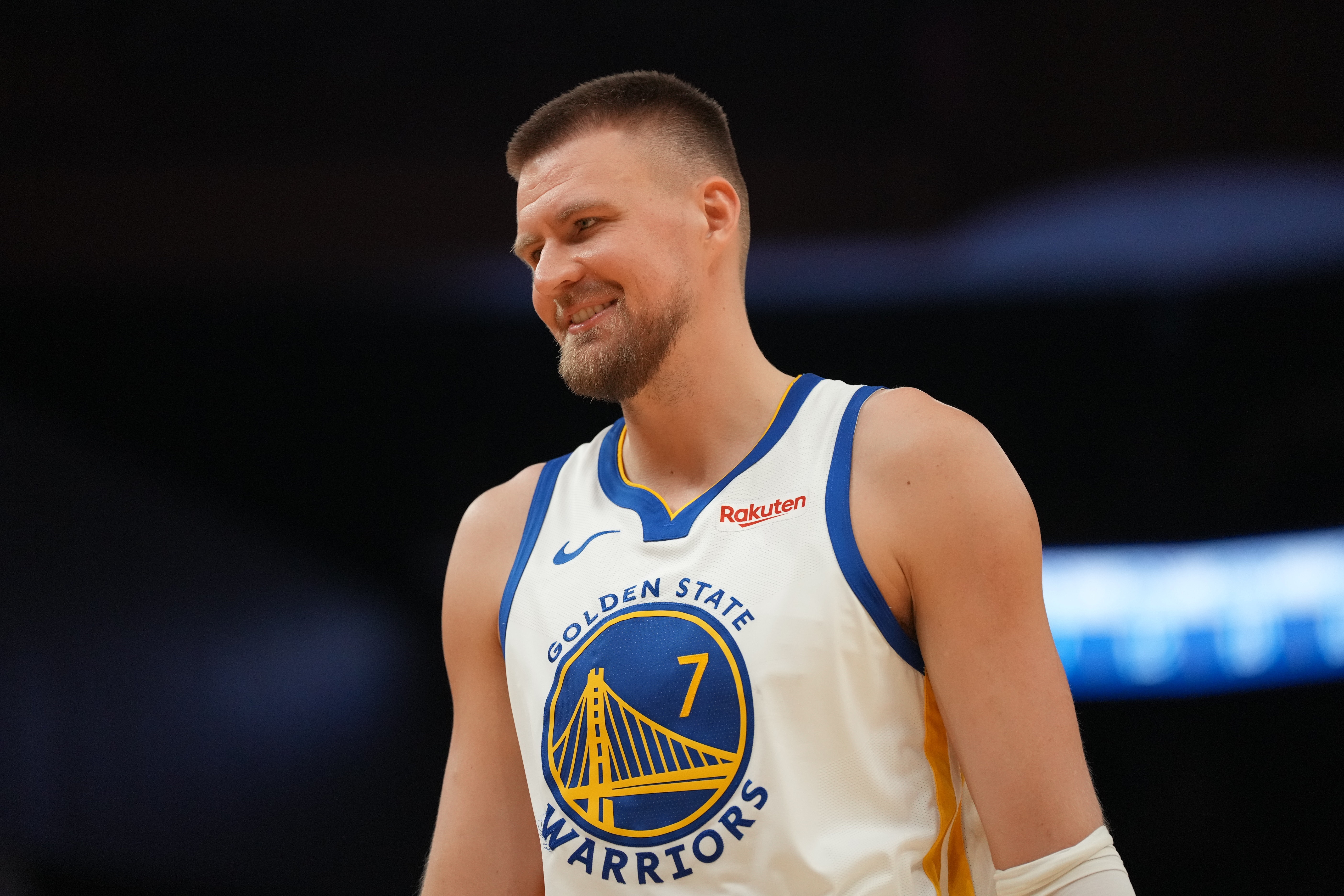 HoopsHype80大国际球星:奥拉朱旺居首 姚明第18 文班第50 HoopsHype80大国际球星:奥拉朱旺居首 姚明第18 文班第50