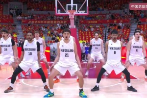 【全场集锦】中国男篮负新西兰 篮板被爆&三分差 廖三宁17分
