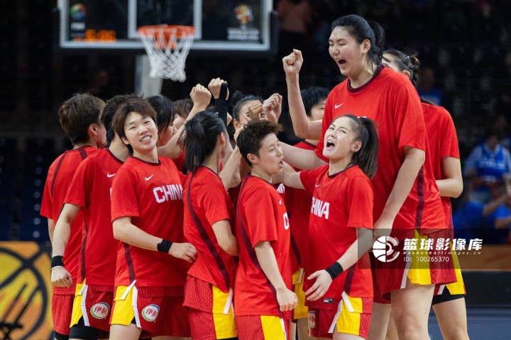 都灵对阵AC米兰哪里看
